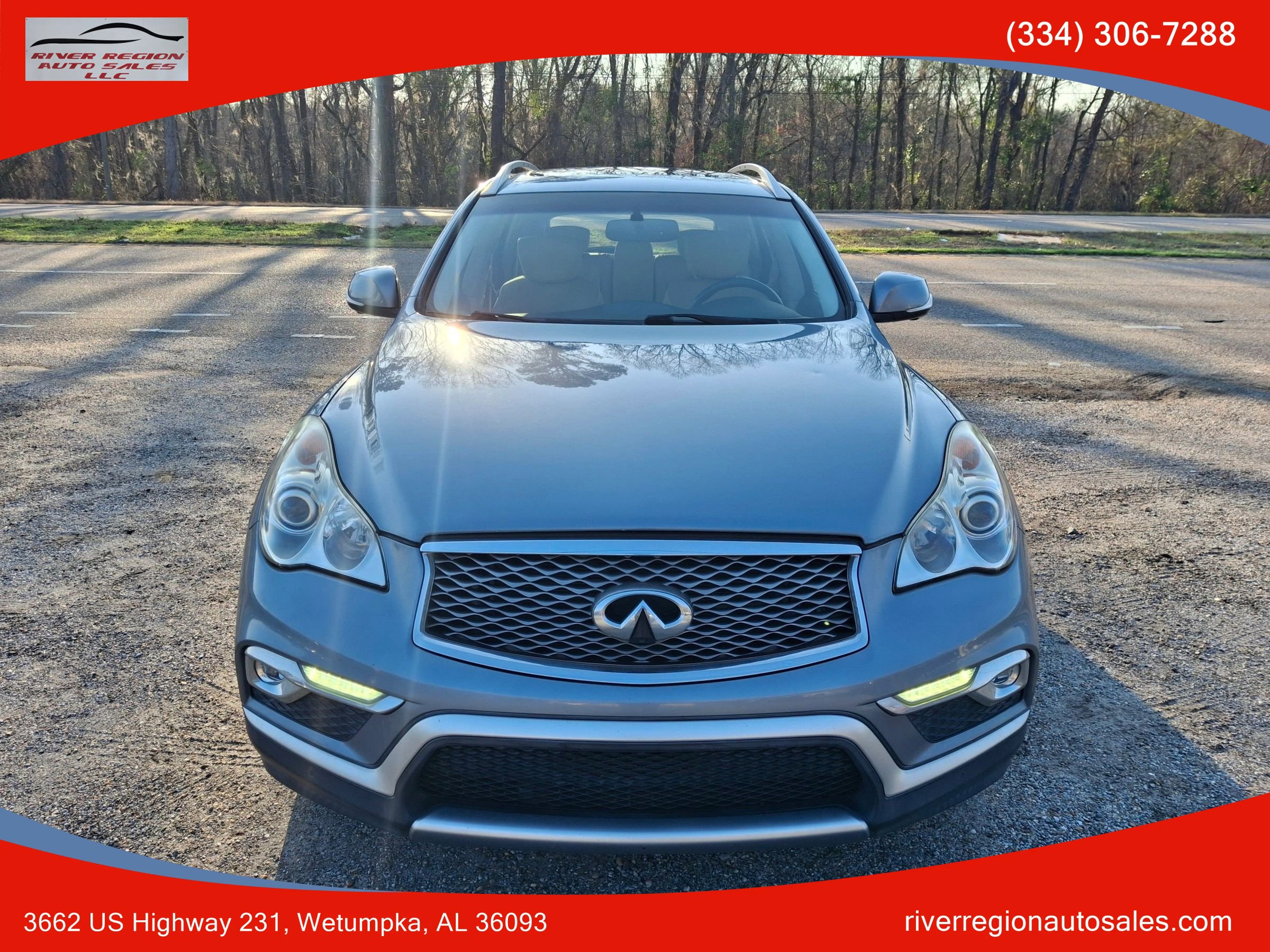 Used 2016 INFINITI QX50 AWD w/ Deluxe Touring Package image 3