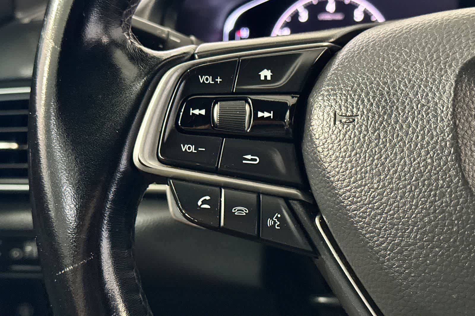 Used 2020 Honda Accord Sport image 29