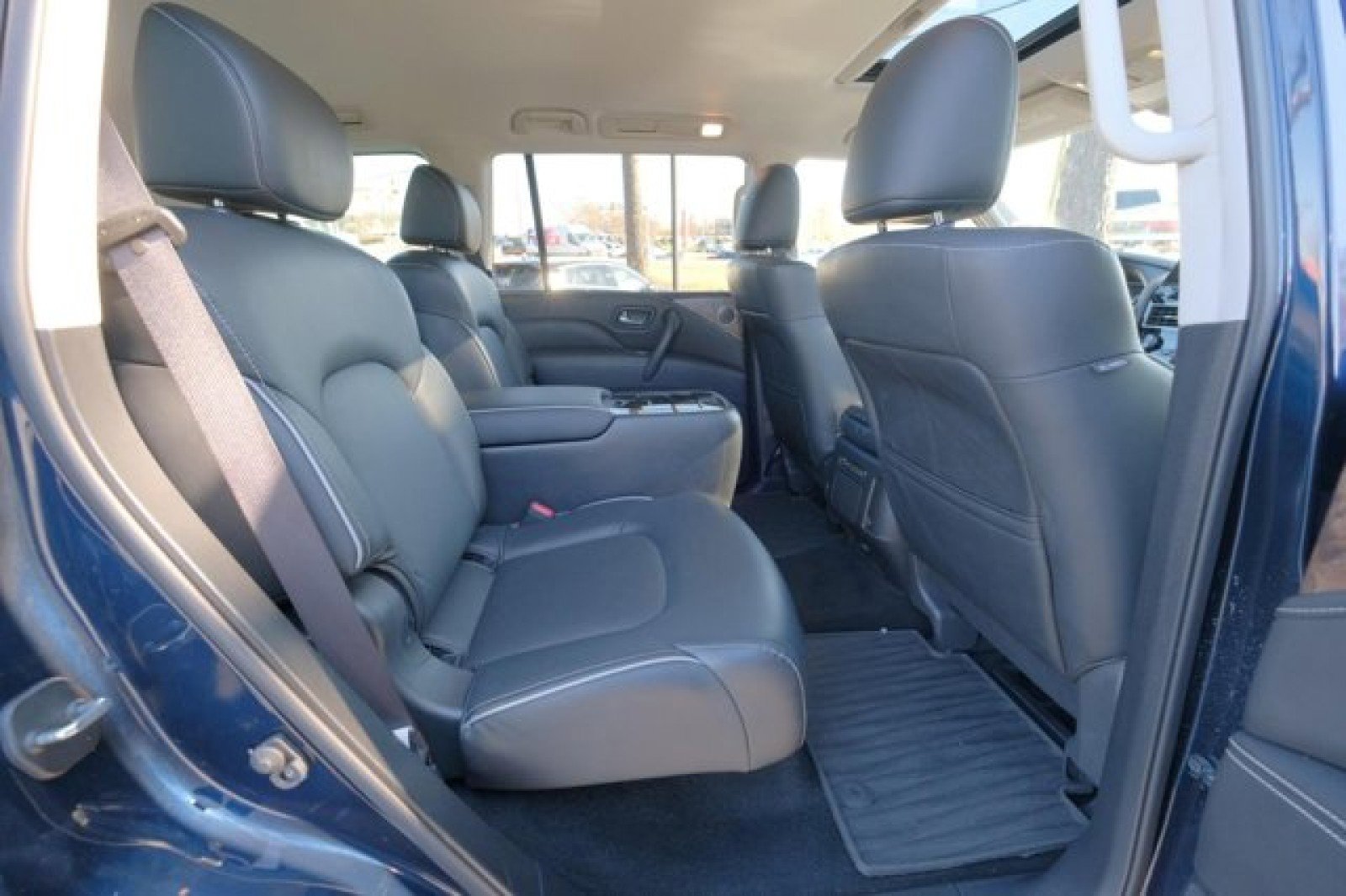 Certified 2023 INFINITI QX80 Premium Select w/ Cargo Package image 16