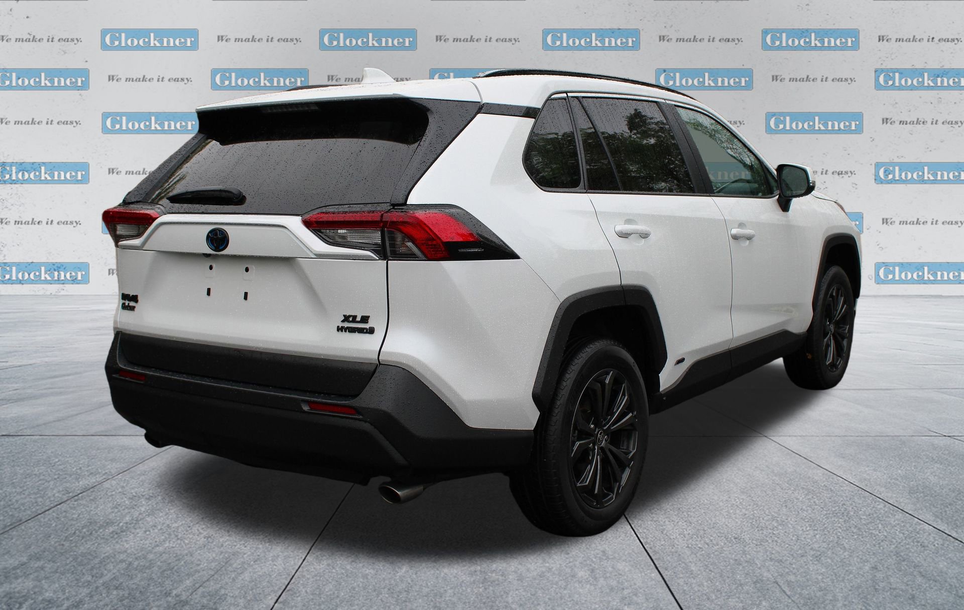 Used 2023 Toyota RAV4 XLE Premium image 6