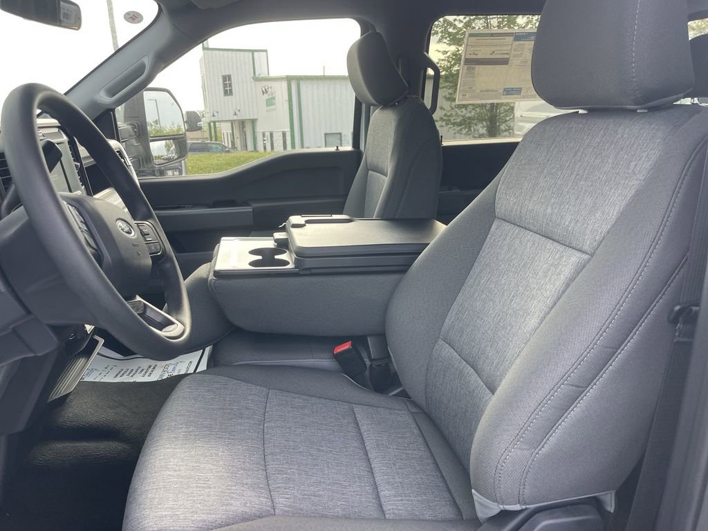 New 2026 Ford F350 XL AWD/4WD image 17