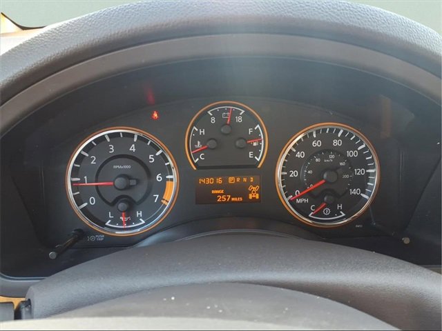 Used 2014 Nissan Armada Platinum w/ Platinum Reserve Package image 16