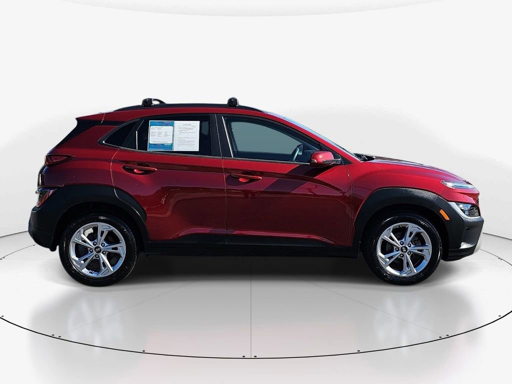 Used 2023 Hyundai Kona SEL FWD image 5