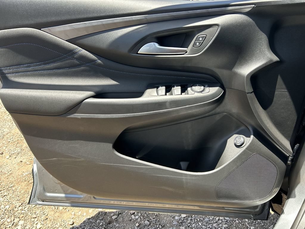 New 2026 Buick Envista Sport Touring w/ Convenience I Package FWD image 23