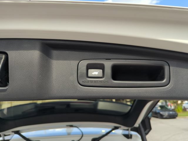 Used 2024 Honda CR-V EX-L image 31