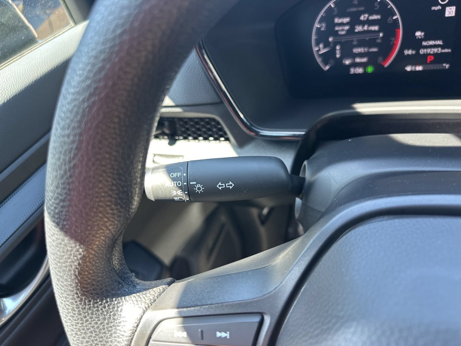 Used 2024 Honda CR-V LX image 42