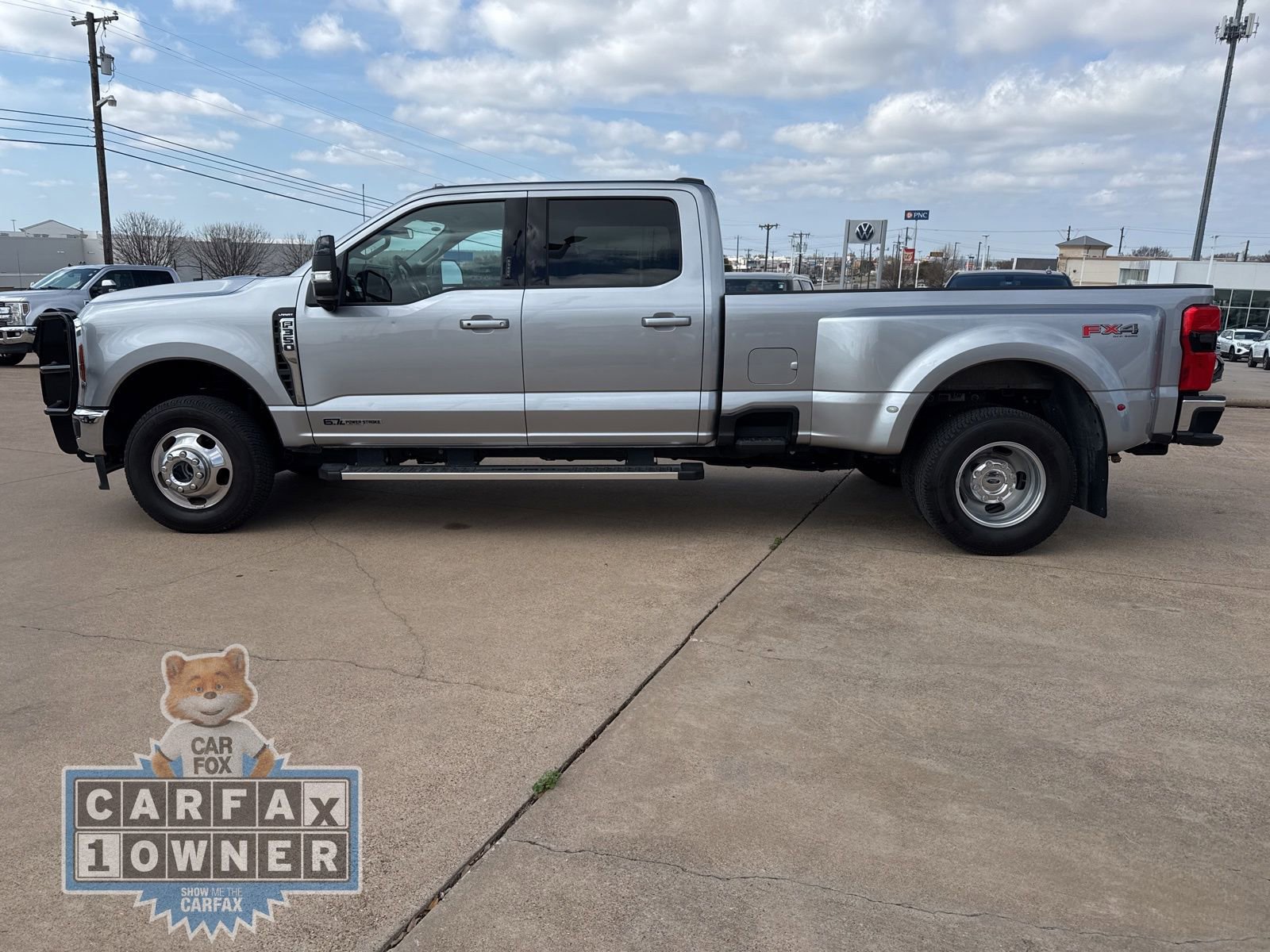 Used 2024 Ford F350 Lariat w/ FX4 Off-Road Package image 4