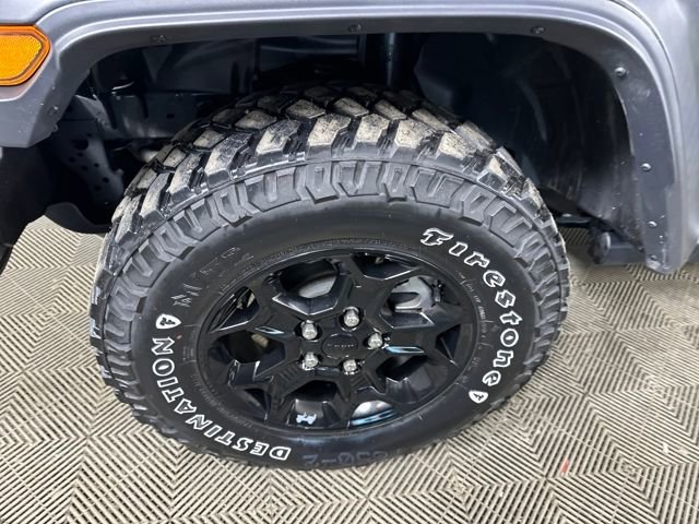 Used 2023 Jeep Wrangler Unlimited w/ Cold Weather Group image 9