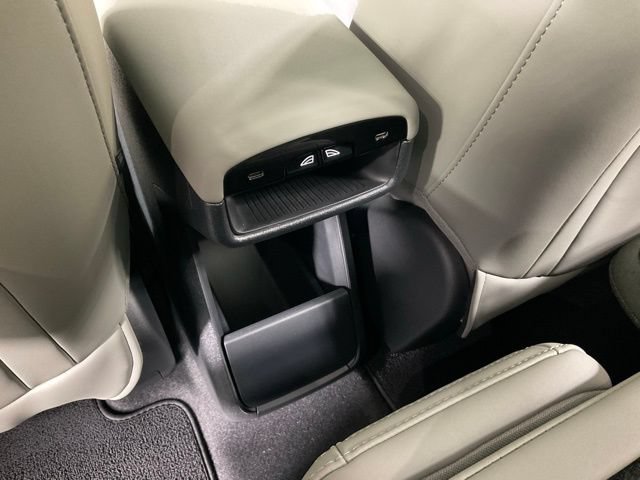 New 2026 Volvo EX30 Cross Country Ultra w/ Protection Package Premier AWD/4WD image 23
