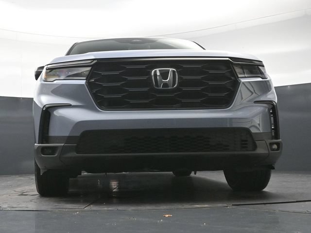 Used 2025 Honda Pilot Sport image 28