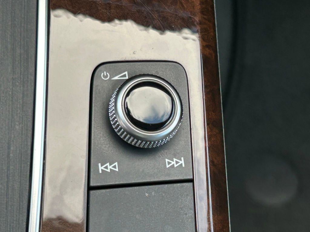 Used 2020 Audi Q5 2.0T Premium image 41