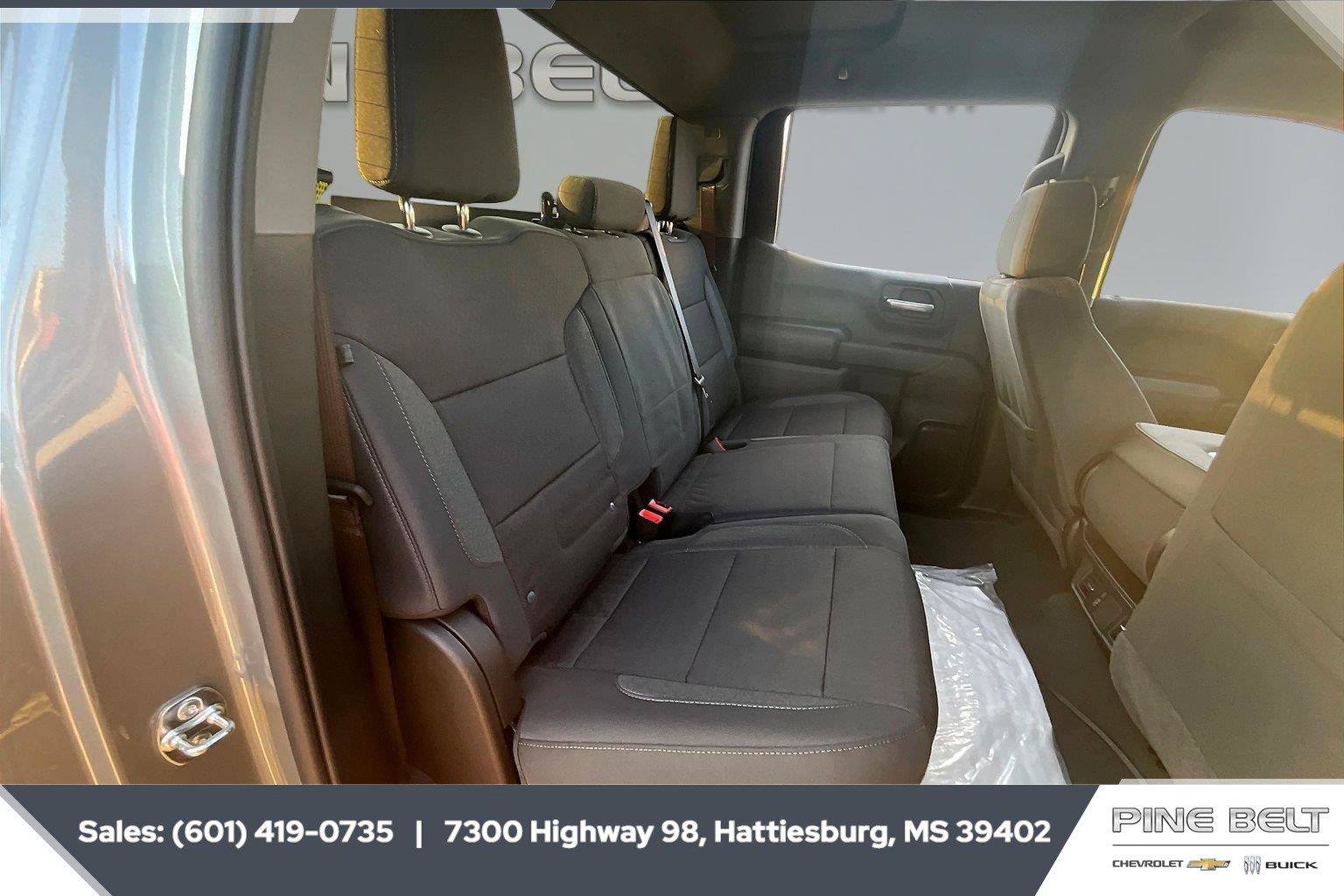 New 2026 Chevrolet Silverado 1500 Custom Trail Boss w/ LPO, Dark Essentials Package AWD/4WD image 21
