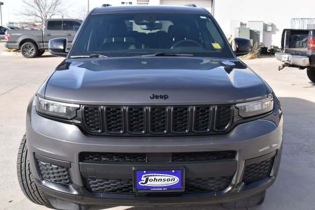 Used 2023 Jeep Grand Cherokee L Laredo image 2