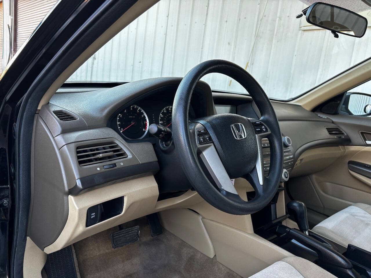 Used 2010 Honda Accord LX-P image 29