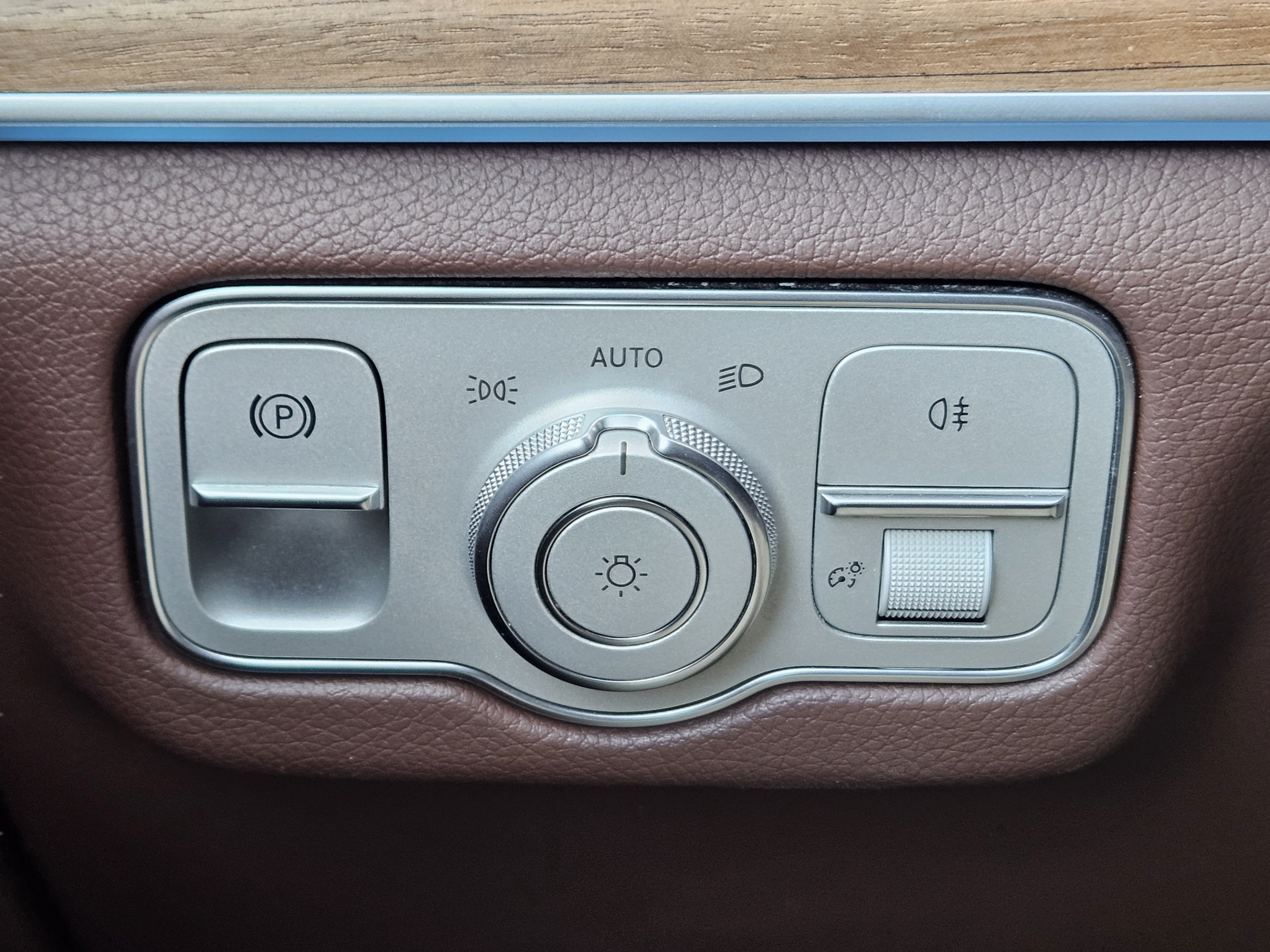 Certified 2024 Mercedes-Benz GLS 450 4MATIC image 14