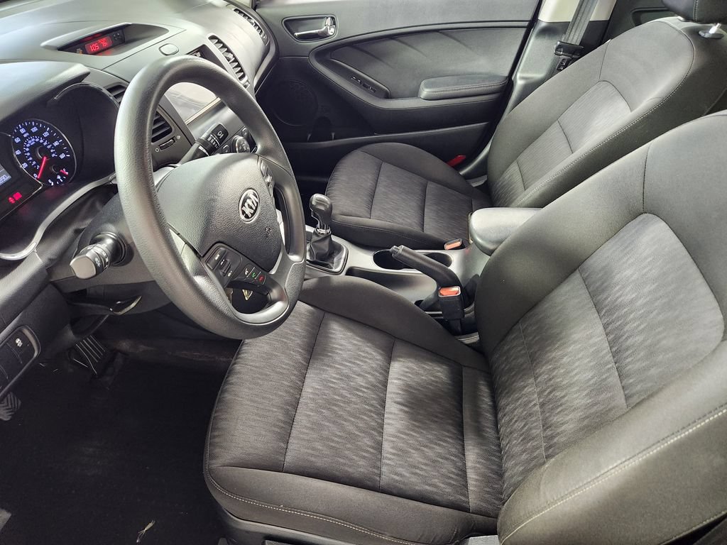Used 2016 Kia Forte LX FWD image 12