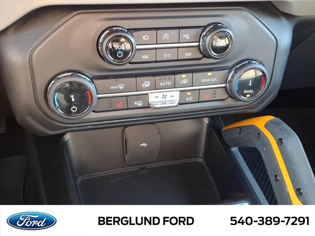 Used 2022 Ford Bronco Badlands w/ Sasquatch Package AWD/4WD image 30