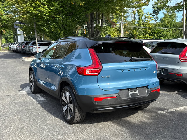 Certified 2023 Volvo XC40 Recharge Plus w/ Protection Package Premier AWD/4WD image 2