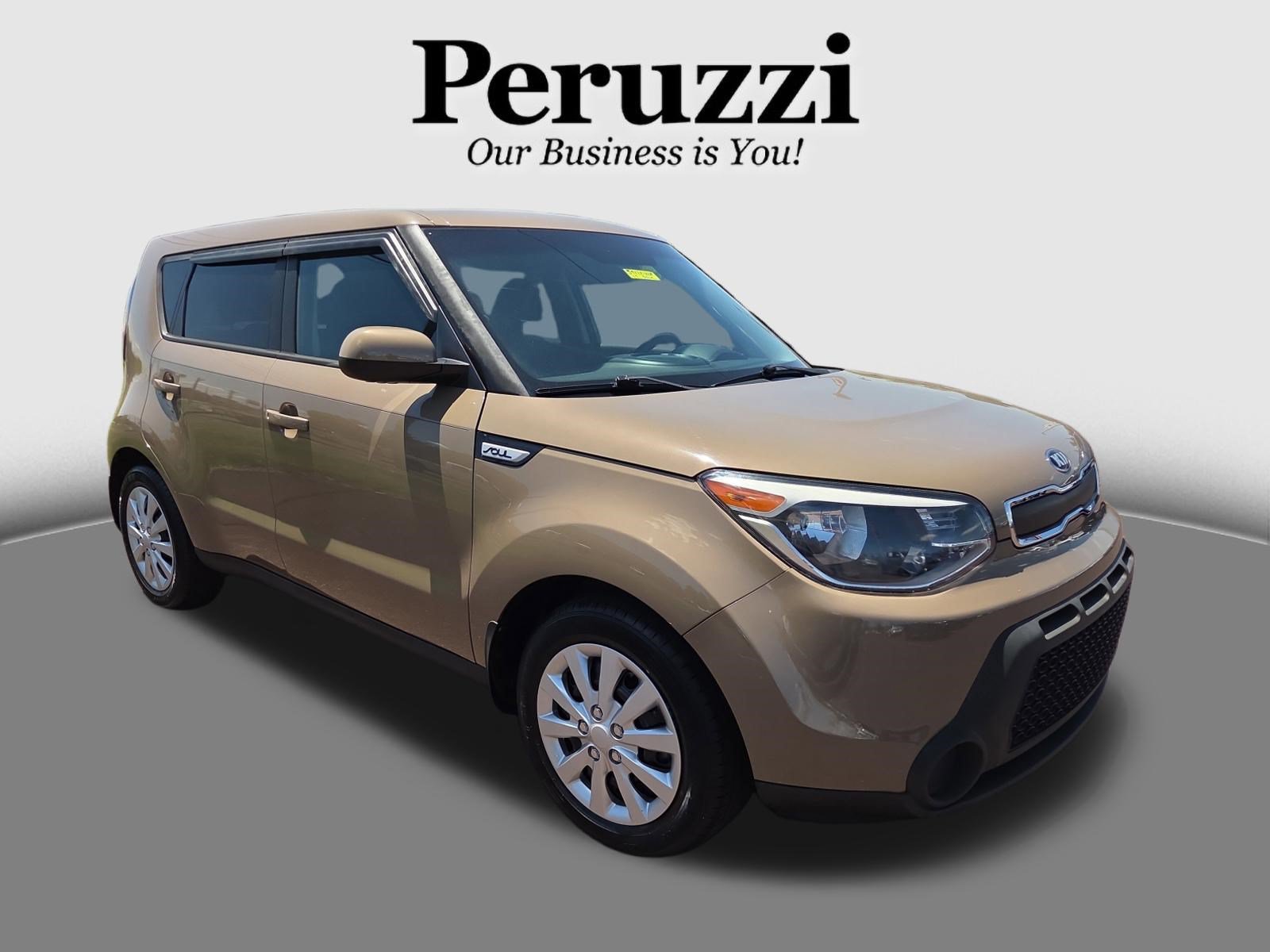 Used 2015 Kia Soul FWD video 1