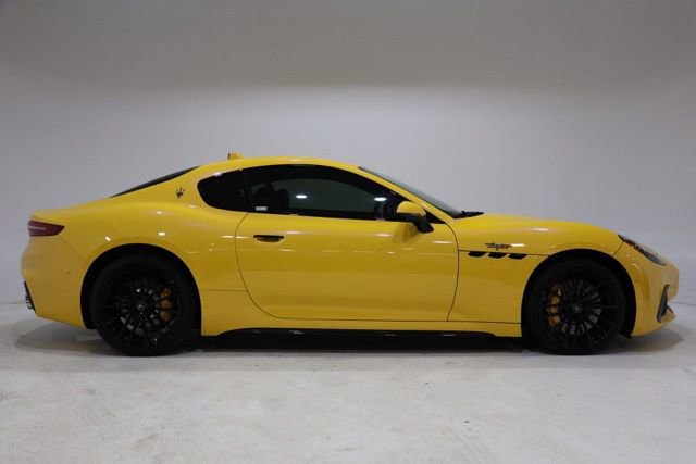 New 2024 Maserati GranTurismo Trofeo AWD/4WD image 9