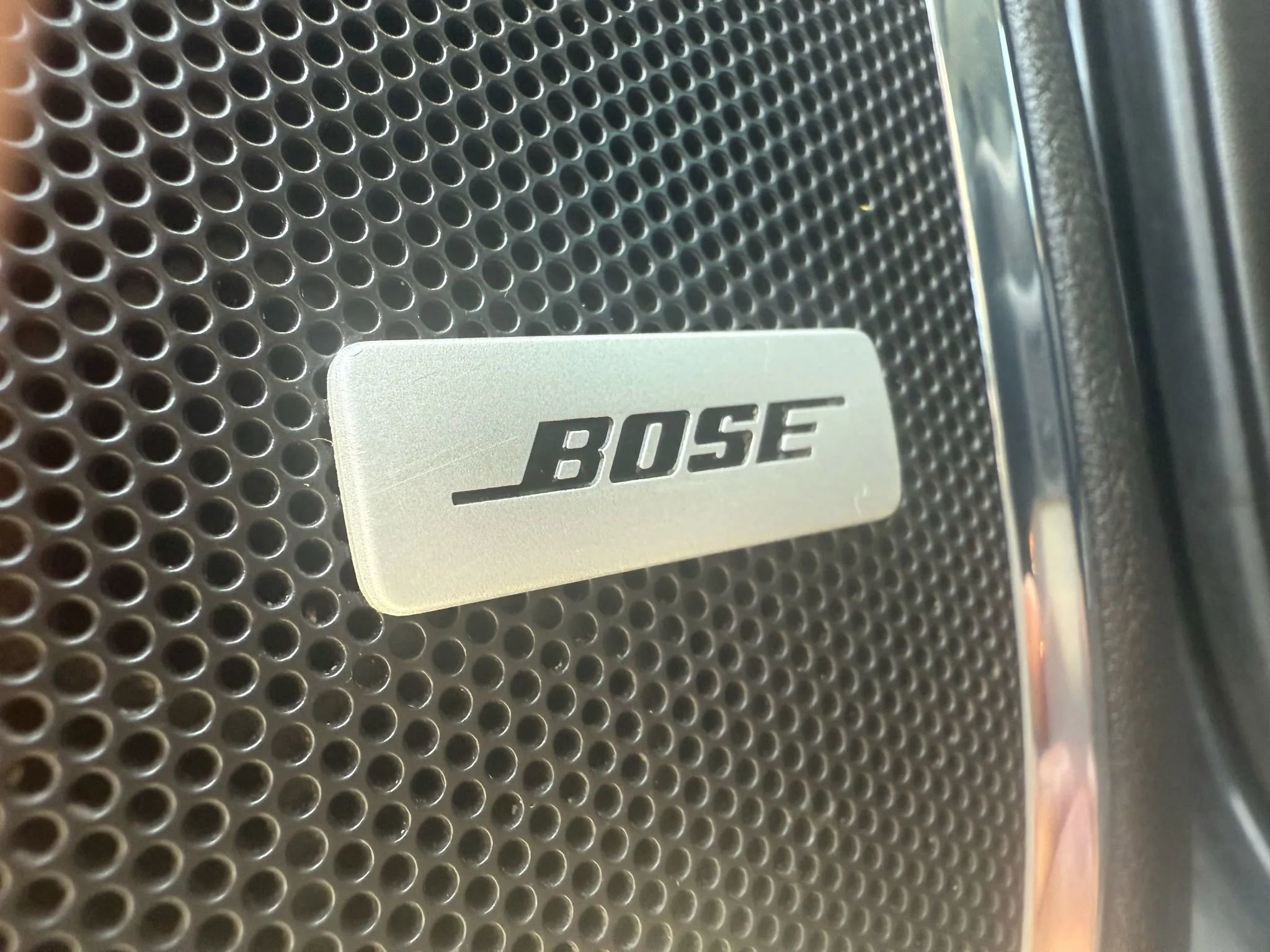 Used 2017 GMC Yukon Denali w/ Enhanced Security Package image 19