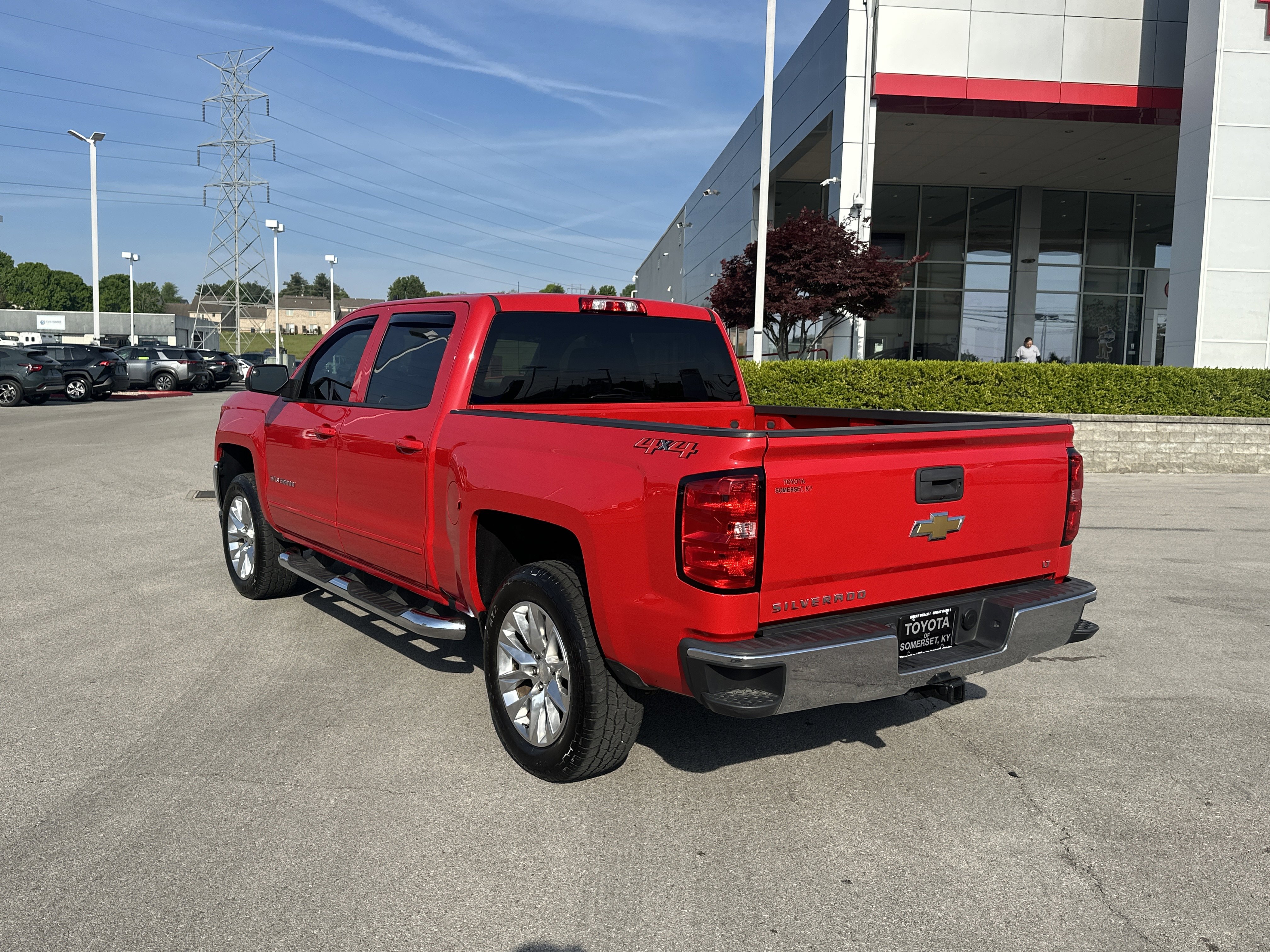 Used 2018 Chevrolet Silverado 1500 LT w/ All Star Edition AWD/4WD image 10