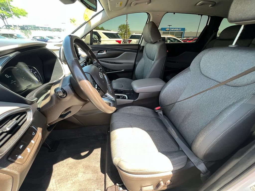 Used 2019 Hyundai Santa Fe SEL FWD image 19