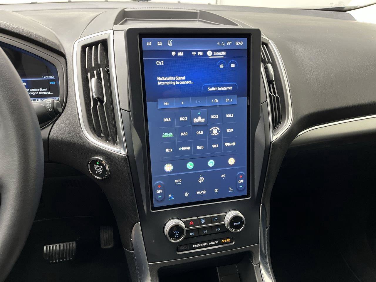 Certified 2024 Ford Edge Titanium w/ Equipment Group 301A AWD/4WD image 17