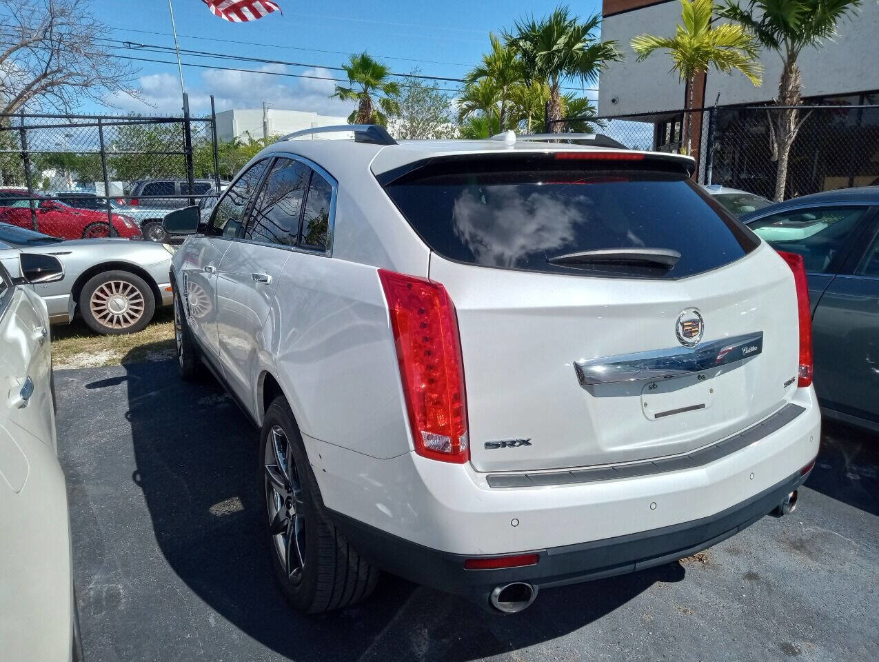 Used 2012 Cadillac SRX Luxury image 7