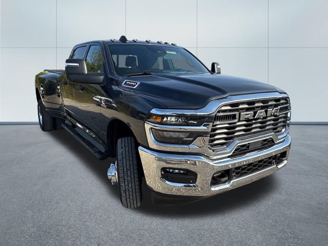 New 2027 RAM 3500 Tradesman AWD/4WD image 5