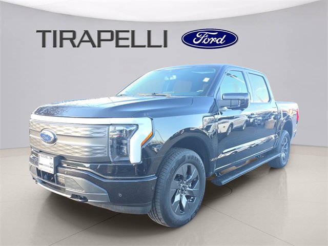 Used 2023 Ford F150 Lightning Lariat w/ Equipment Group 511A High image 4