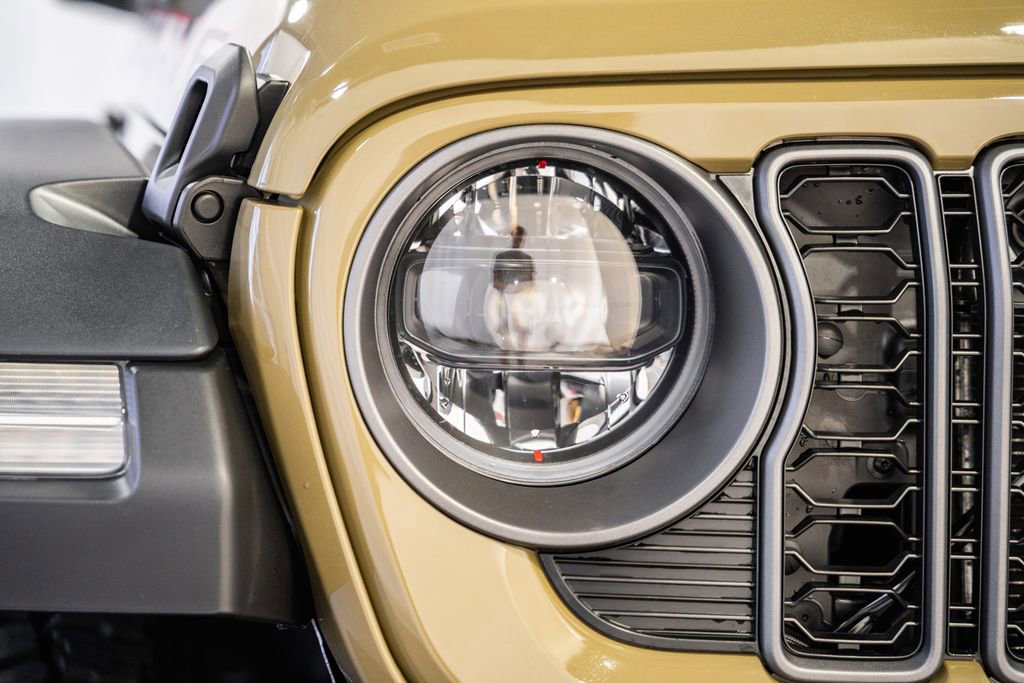 New 2026 Jeep Gladiator Mojave image 10