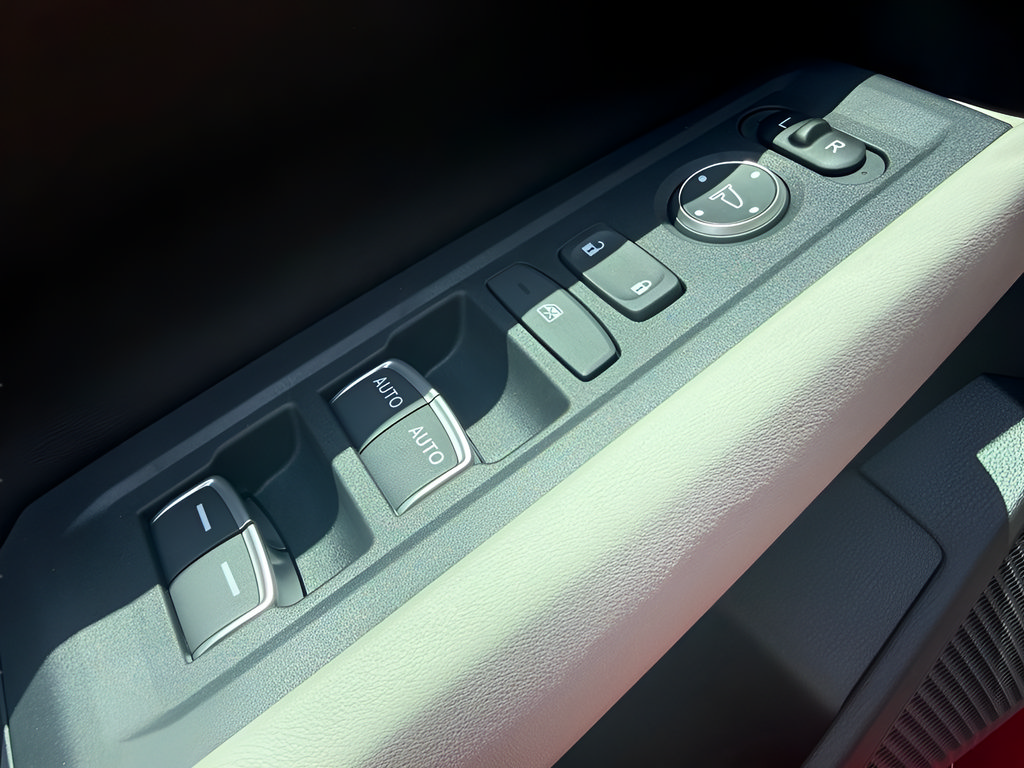 New 2026 Honda Accord EX-L image 18