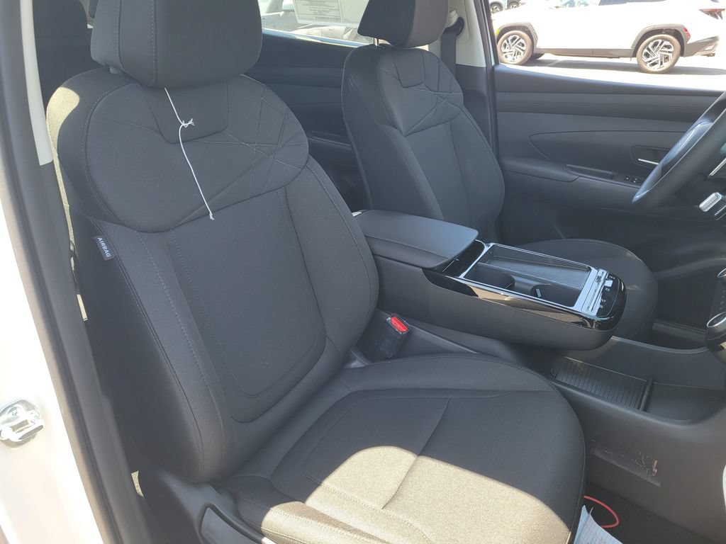 New 2026 Hyundai Tucson Blue SE AWD/4WD image 40