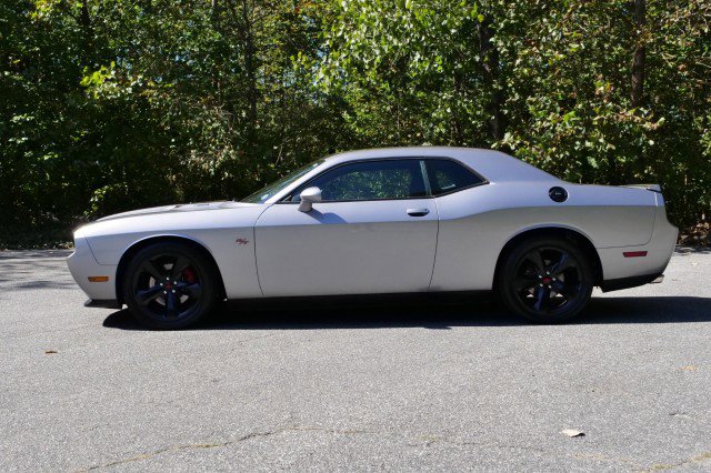 Used 2014 Dodge Challenger R/T w/ Blacktop Package image 26