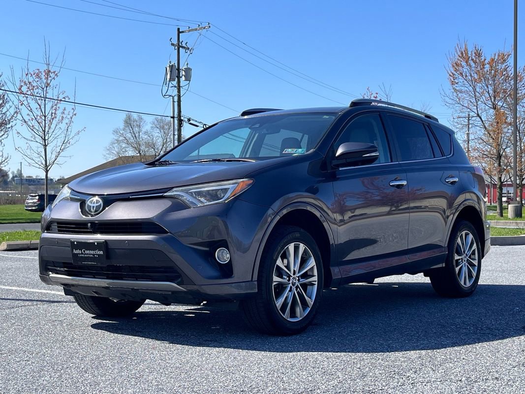 Used 2017 Toyota RAV4 Platinum w/ All Weather Liner Package image 4