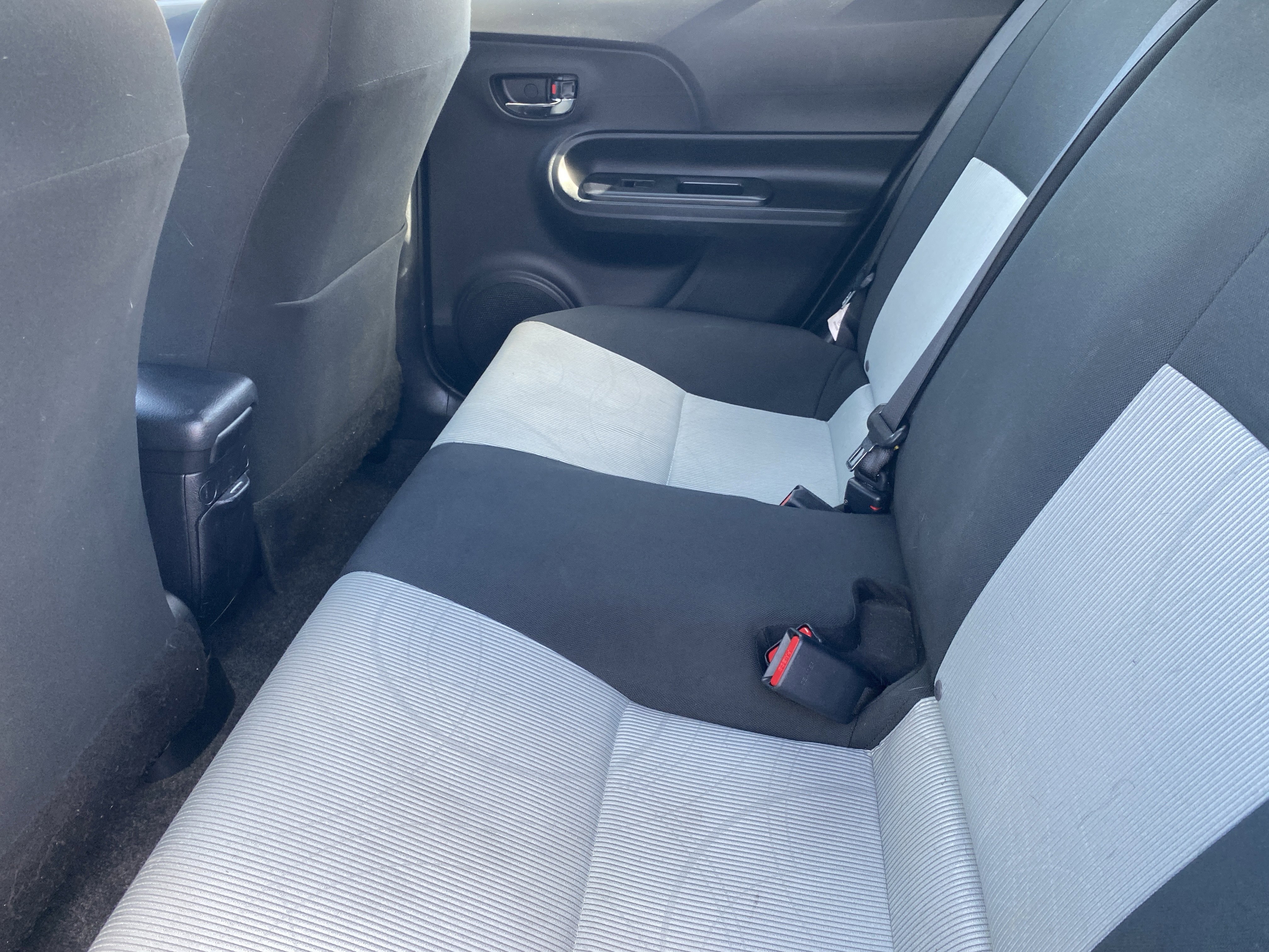 Used 2015 Toyota Prius C Four image 14