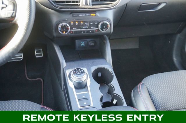 Used 2023 Ford Escape ST-Line image 12