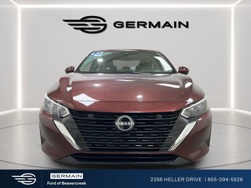 Used 2024 Nissan Sentra SV FWD image 2