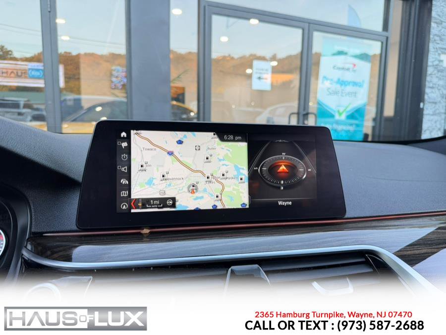 Used 2018 BMW 530i xDrive w/ M Sport Package image 29