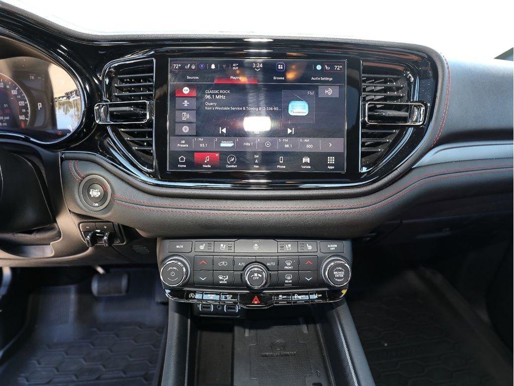 Used 2024 Dodge Durango GT image 15