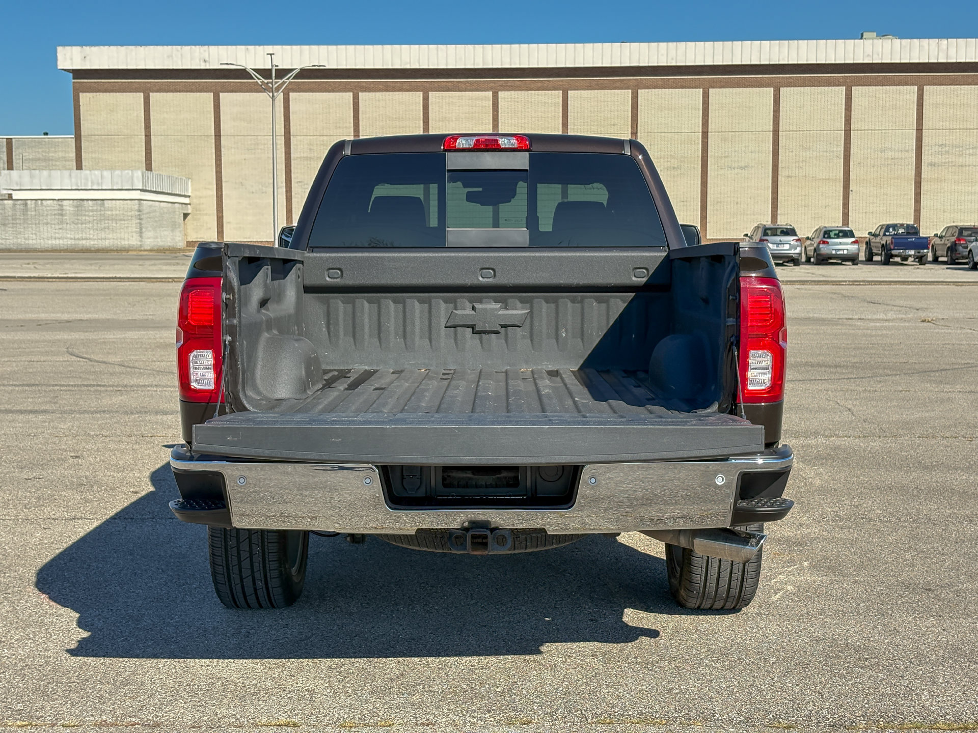 Used 2018 Chevrolet Silverado 1500 LTZ w/ Sport Package AWD/4WD image 33