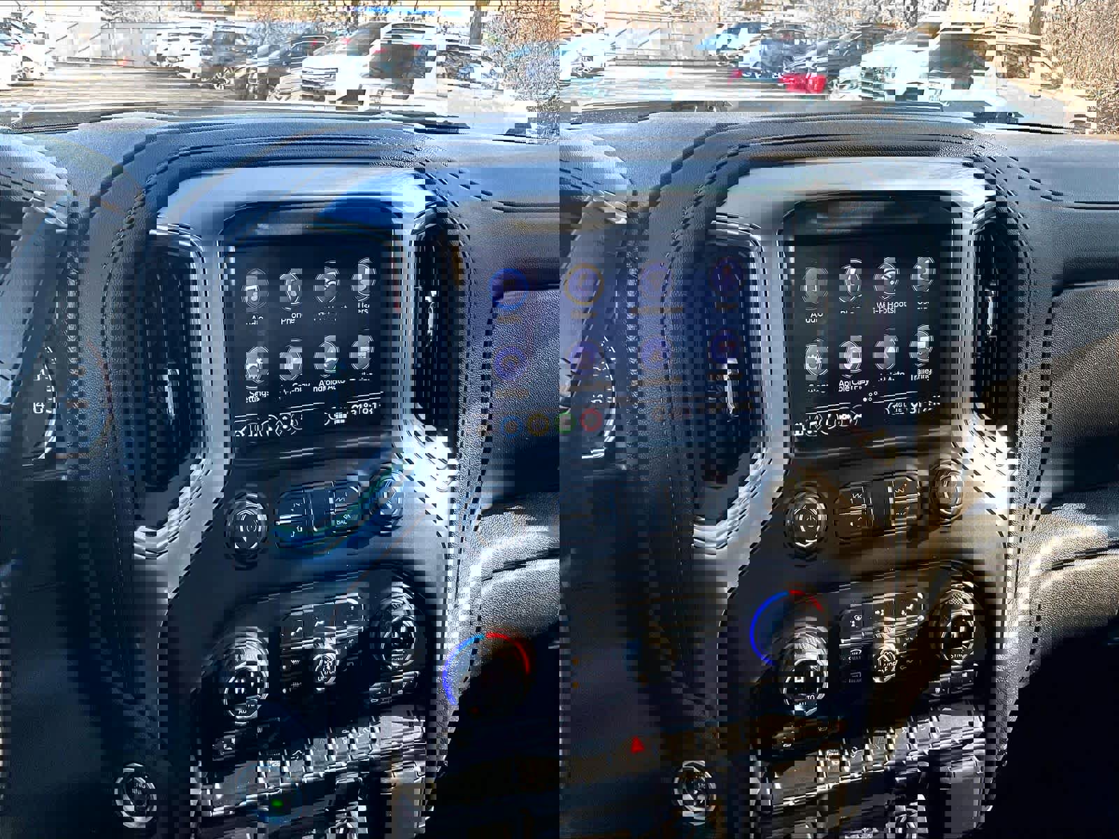 Used 2020 Chevrolet Silverado 2500 LTZ image 26