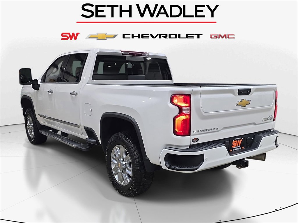 Used 2024 Chevrolet Silverado 2500 High Country w/ High Country Premium Package image 5