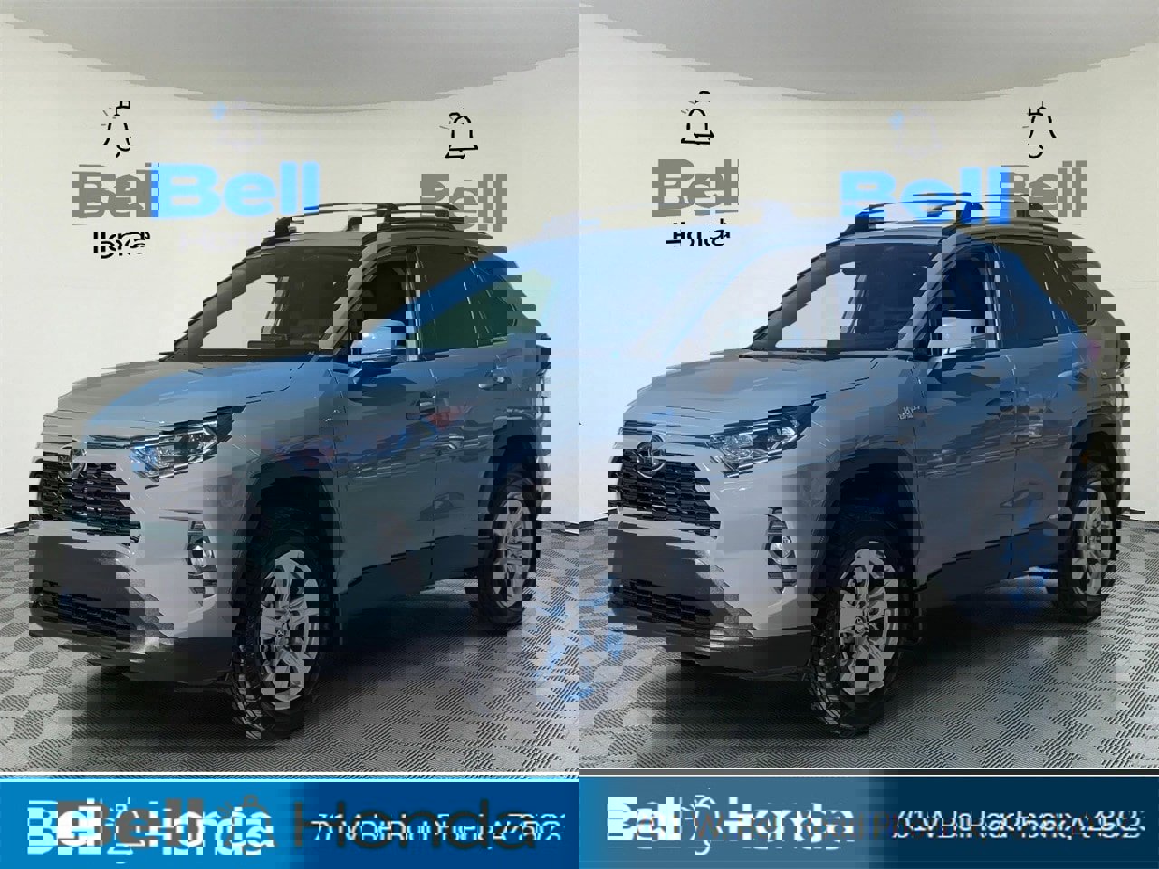 Used 2021 Toyota RAV4 XLE image 1