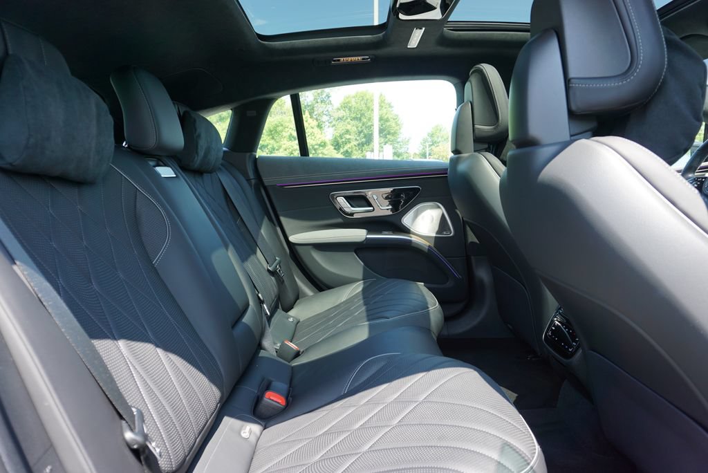 Certified 2023 Mercedes-Benz EQS 580 4MATIC Sedan image 53