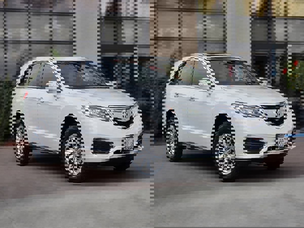 Used 2017 Acura RDX FWD w/ Technology Package image 3