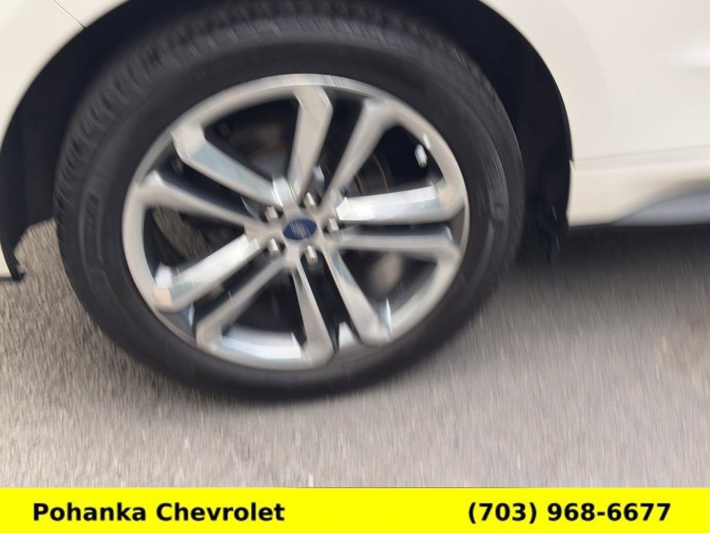 Used 2016 Ford Edge Sport w/ Equipment Group 401A AWD/4WD image 34