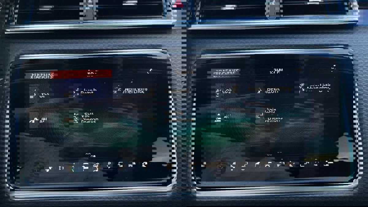 Used 2019 Land Rover Range Rover Velar S image 55