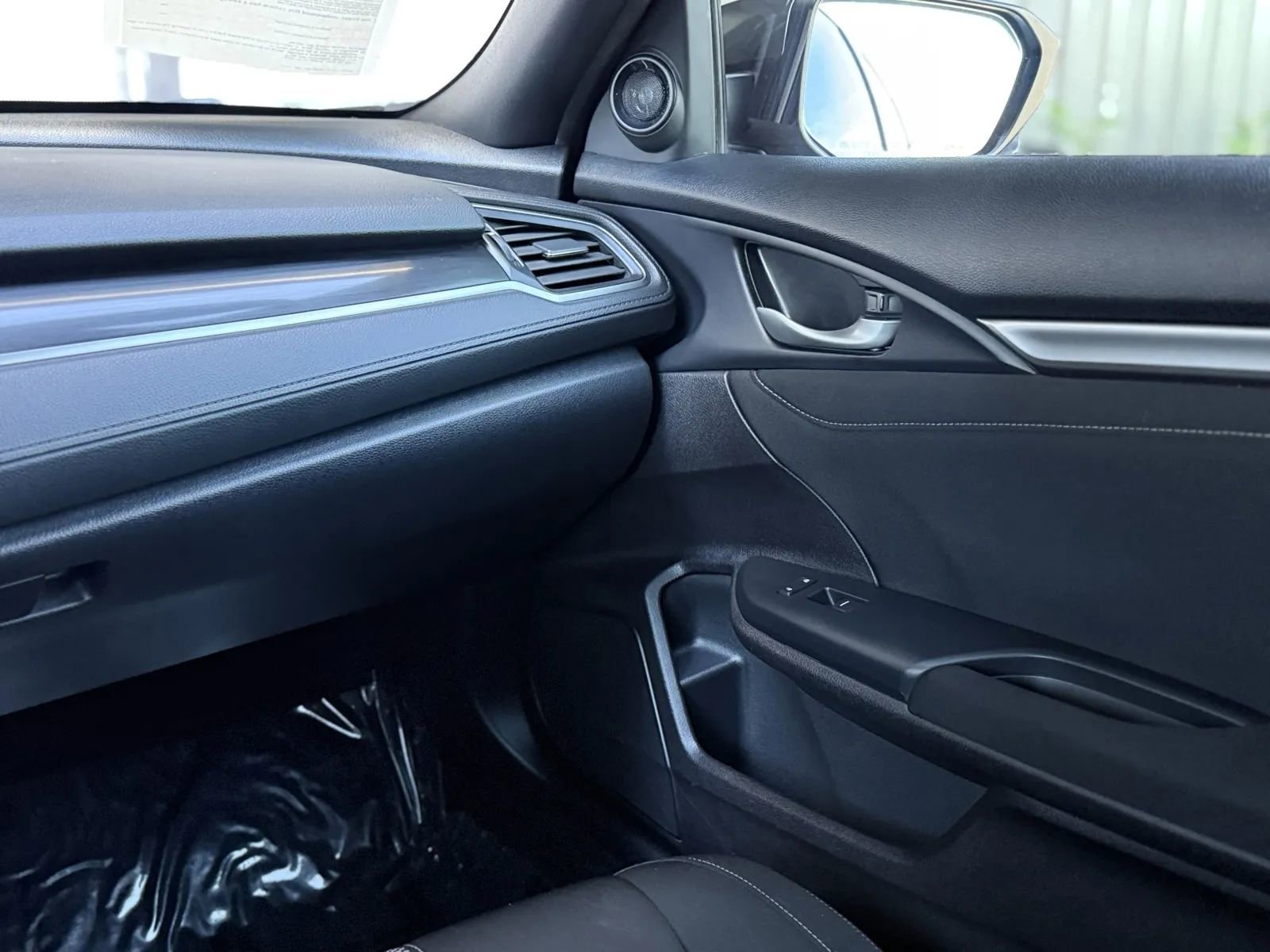 Used 2020 Honda Civic EX image 36